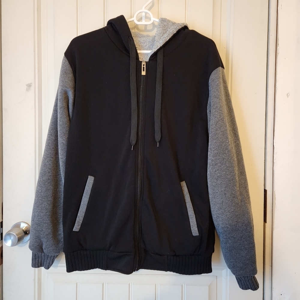 Unbranded Hooded Sweatshirt